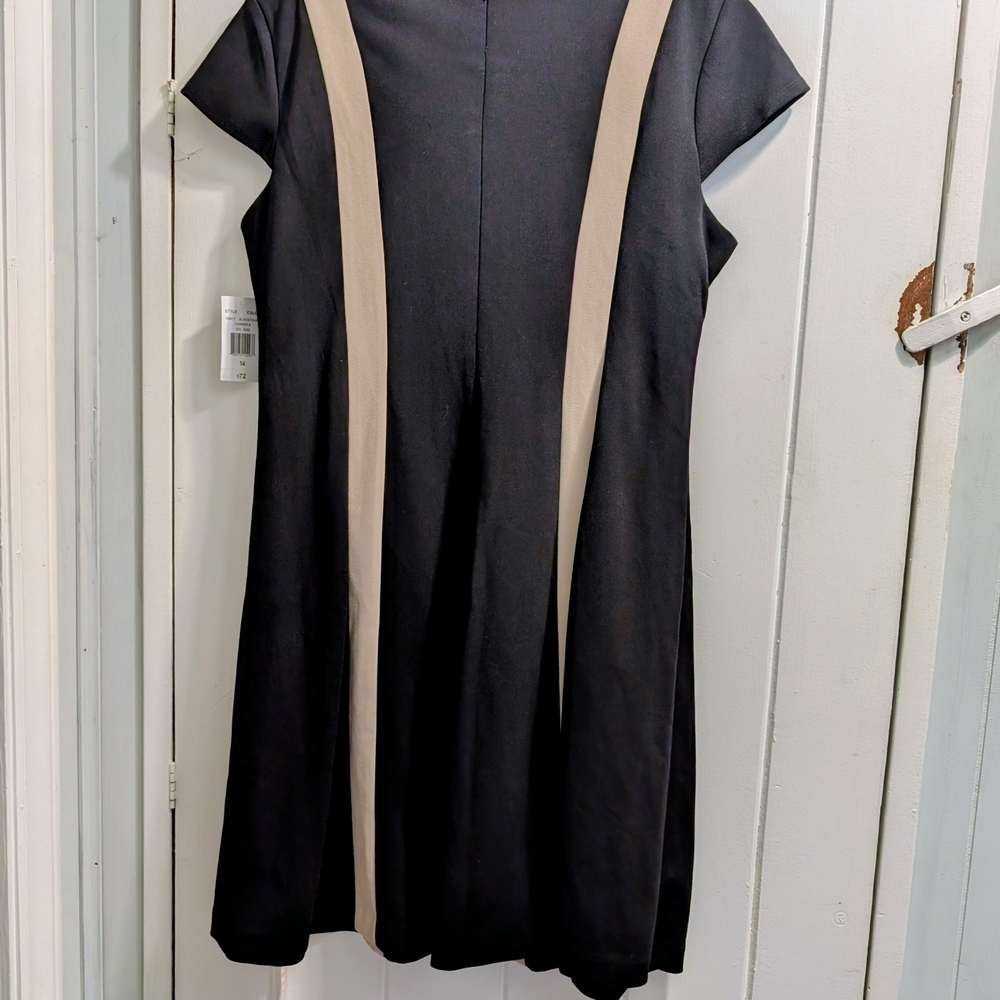RN Studio Size 14 NWT Elegant Black and Cream Dress - Picture 4 of 7